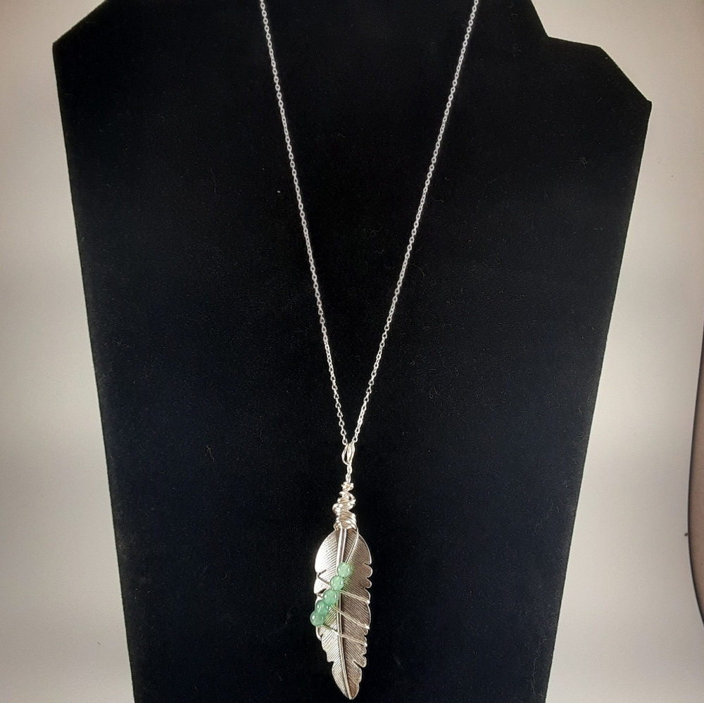 22inch Handmade Wire Wrapped Silver Feather With A